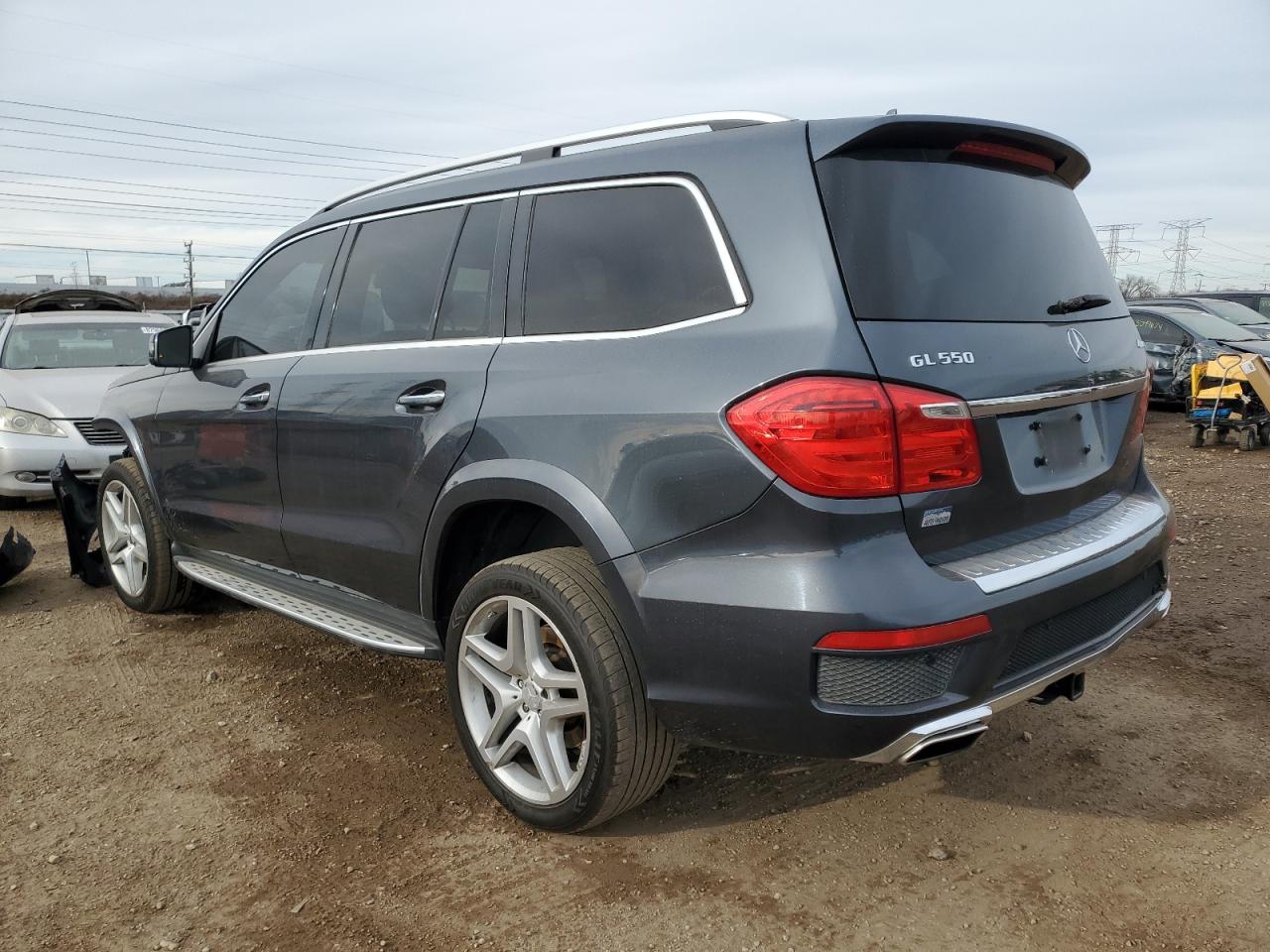 2015 Mercedes-Benz GL-klasse VIN 4JGDF7DE9FA442305 Copart auction photo, front end damage thumbnail 2
