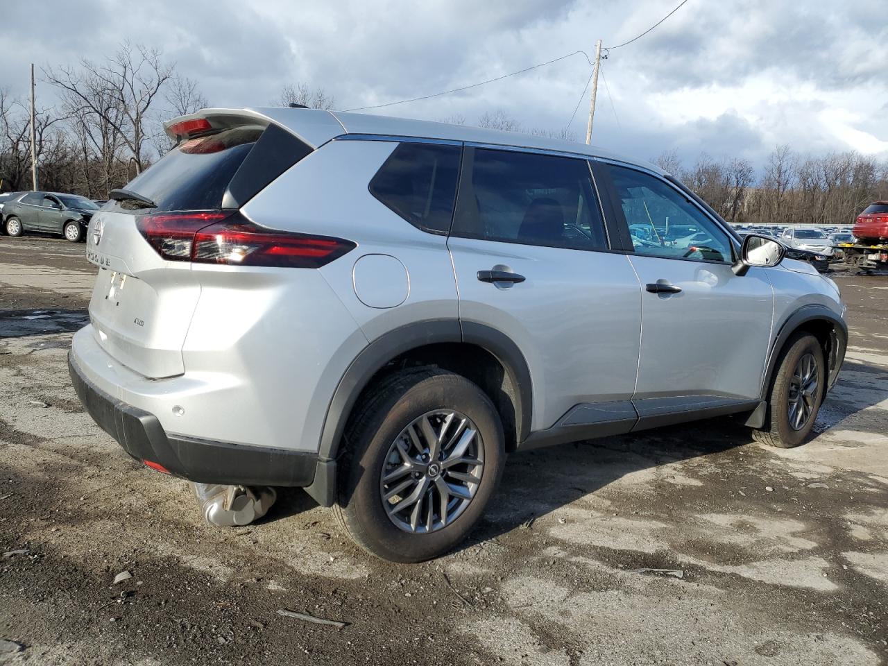 2024 Nissan Rogue VIN 5N1BT3AB9RC723564 Copart auction photo, side / front end damage thumbnail 3