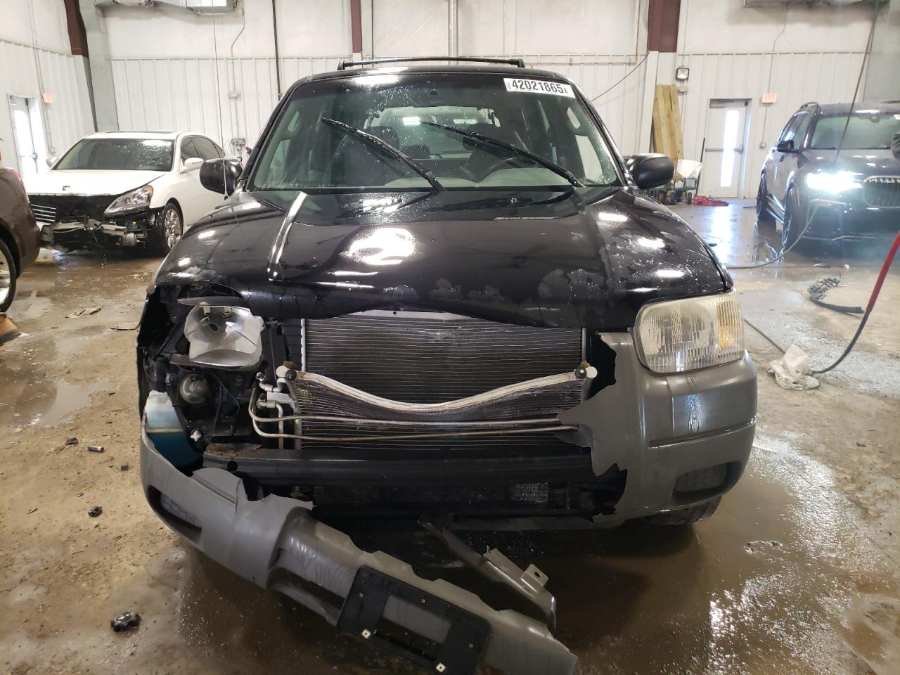 2001 Ford Escape VIN 1FMYU02121KA65155 Copart auction photo, front end damage thumbnail 5