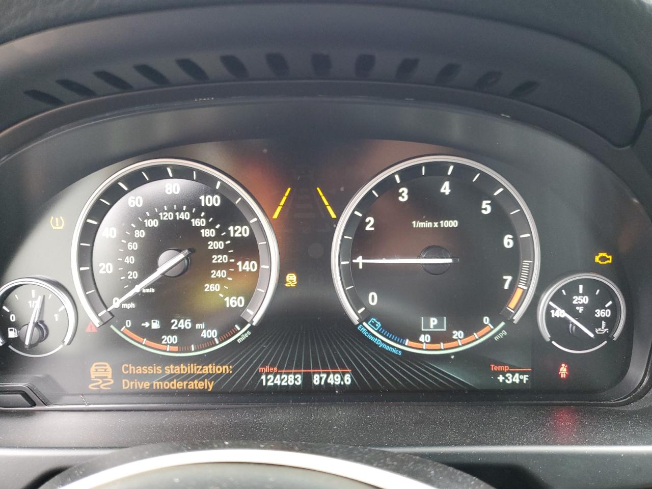 2017 BMW X5 VIN 5UXKR0C32H0V74310 Copart auction photo, side / front end damage thumbnail 9