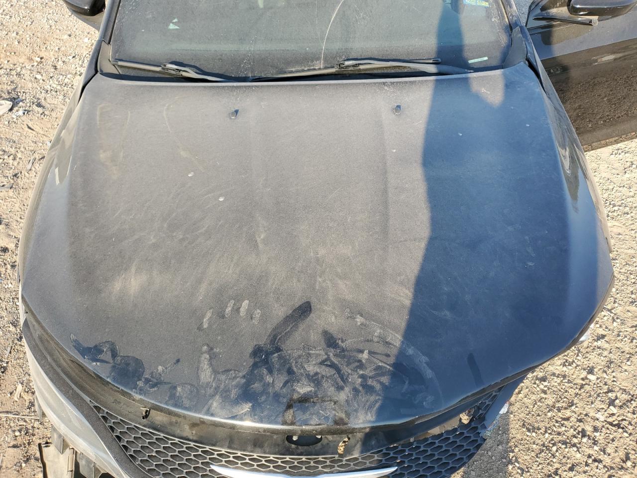 2016 Chrysler 200 VIN 1C3CCCBG1GN146800 Copart auction photo, front end / minor dent/scratches damage thumbnail 12