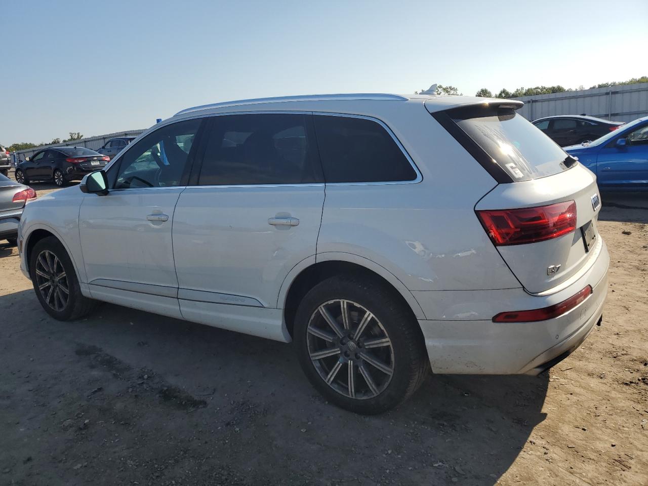 2018 Audi Q7 VIN WA1VAAF79JD019938 Copart auction photo, front end / undercarriage damage thumbnail 2