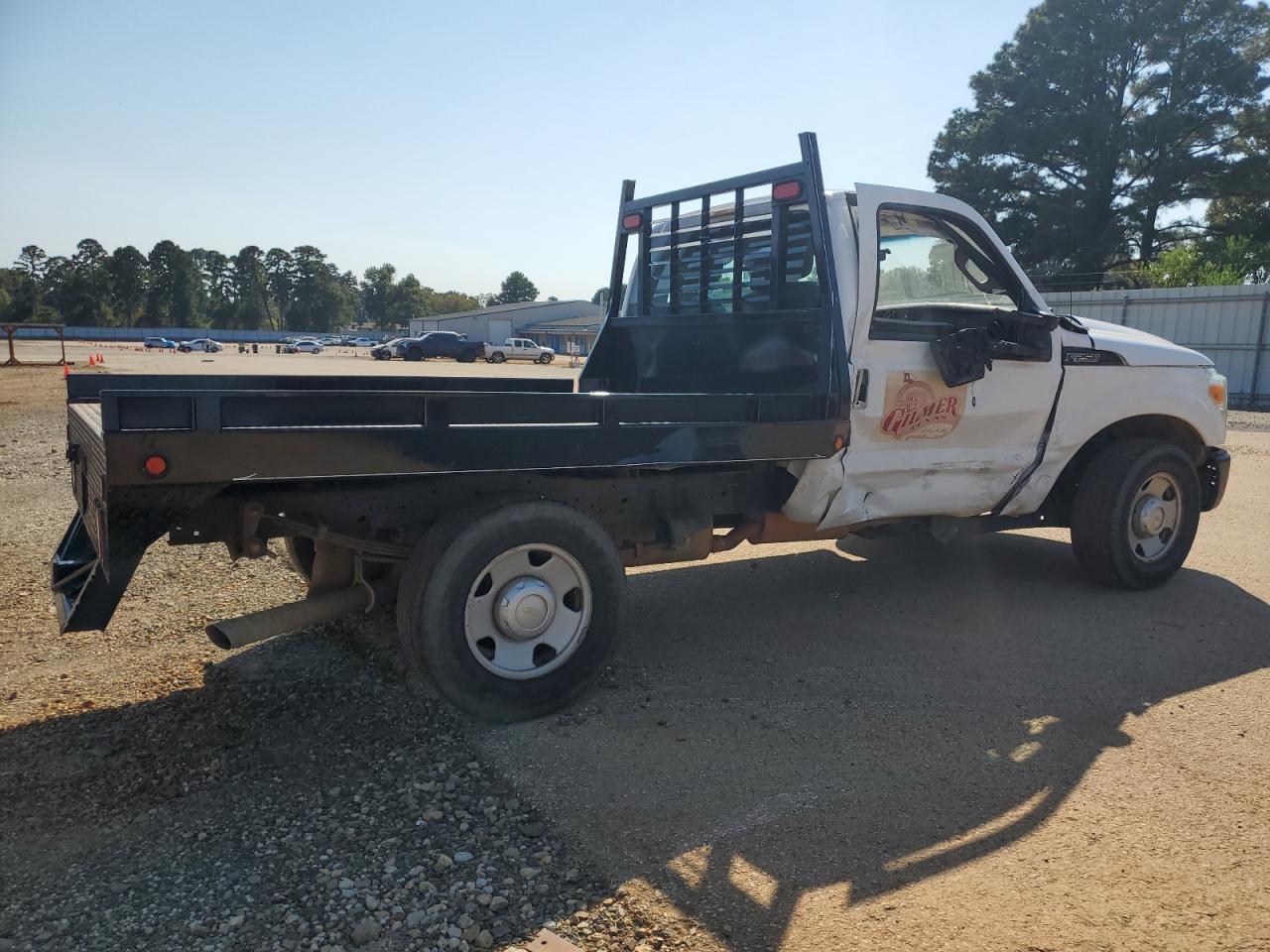 2012 Ford F250 VIN 1FTBF2A69CEB42988 Copart auction photo, side / front end damage thumbnail 3