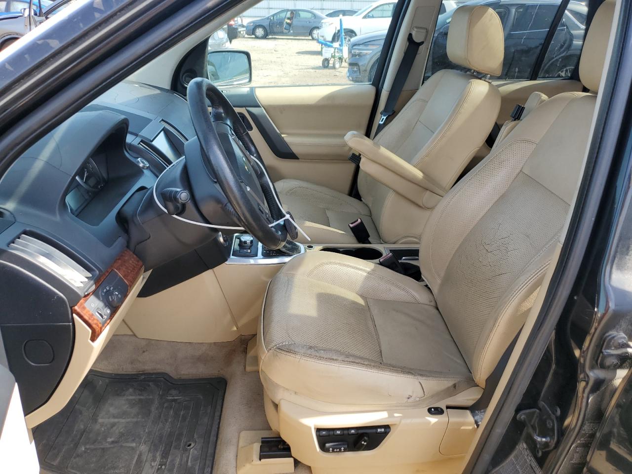 2008 Land Rover LR2 VIN SALFT24N18H090462 Copart auction photo, mechanical / minor dent/scratches damage thumbnail 7