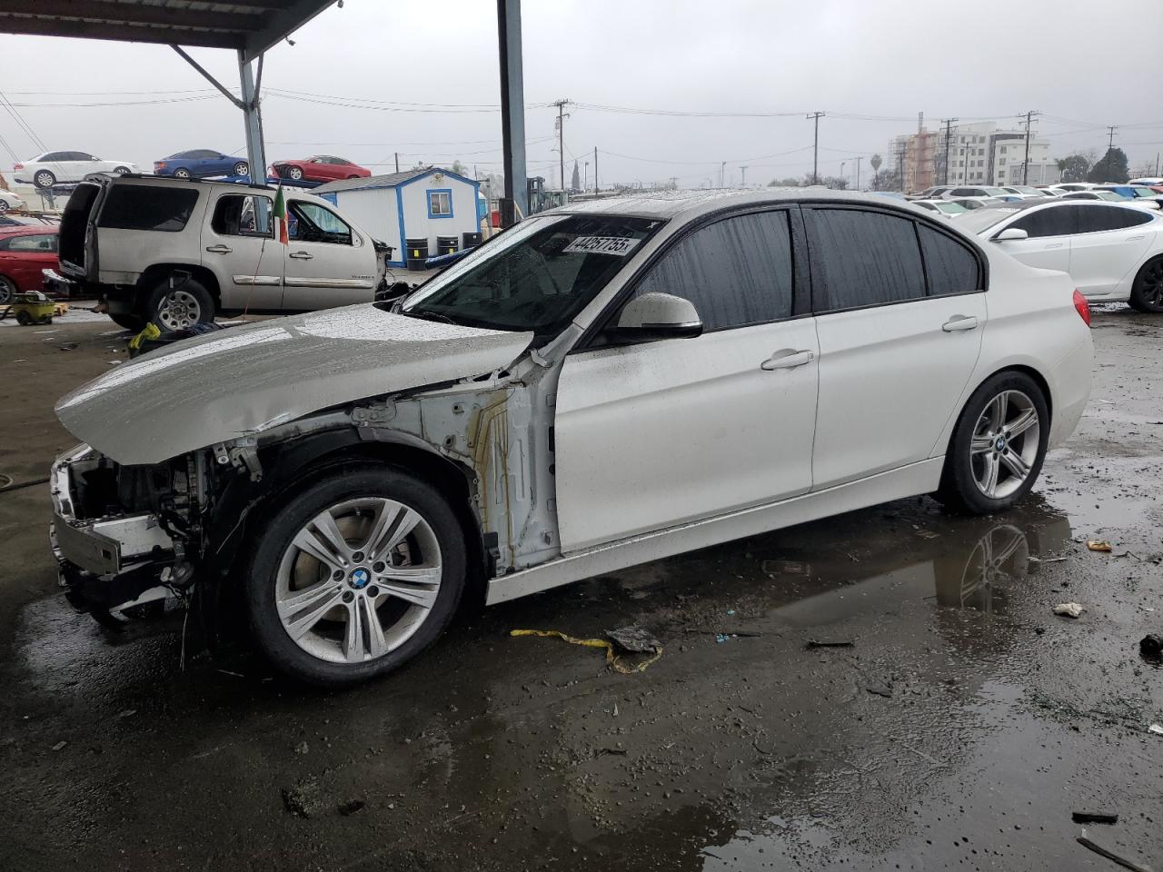 2016 BMW 3er VIN WBA8E9G59GNU28170