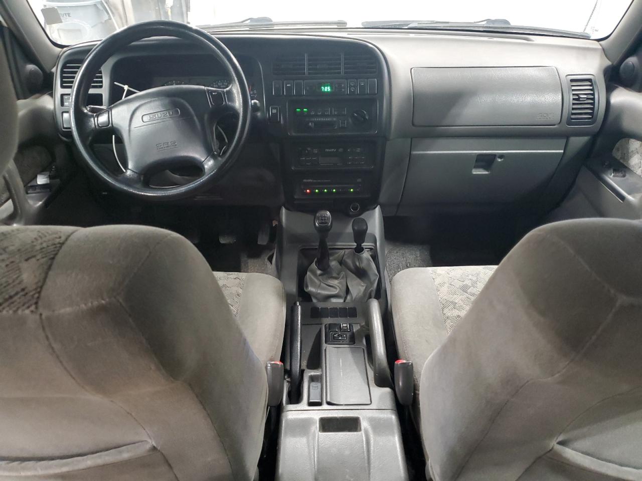 2000 Isuzu Trooper VIN JACDJ58X5Y7J15479 Copart auction photo, minor dent/scratches damage thumbnail 8