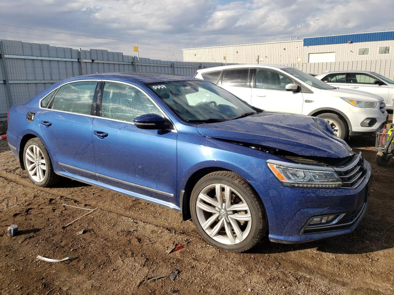 2017 Volkswagen Passat VIN 1VWGT7A39HC016924 Copart auction photo, frame damage / front end damage thumbnail 4