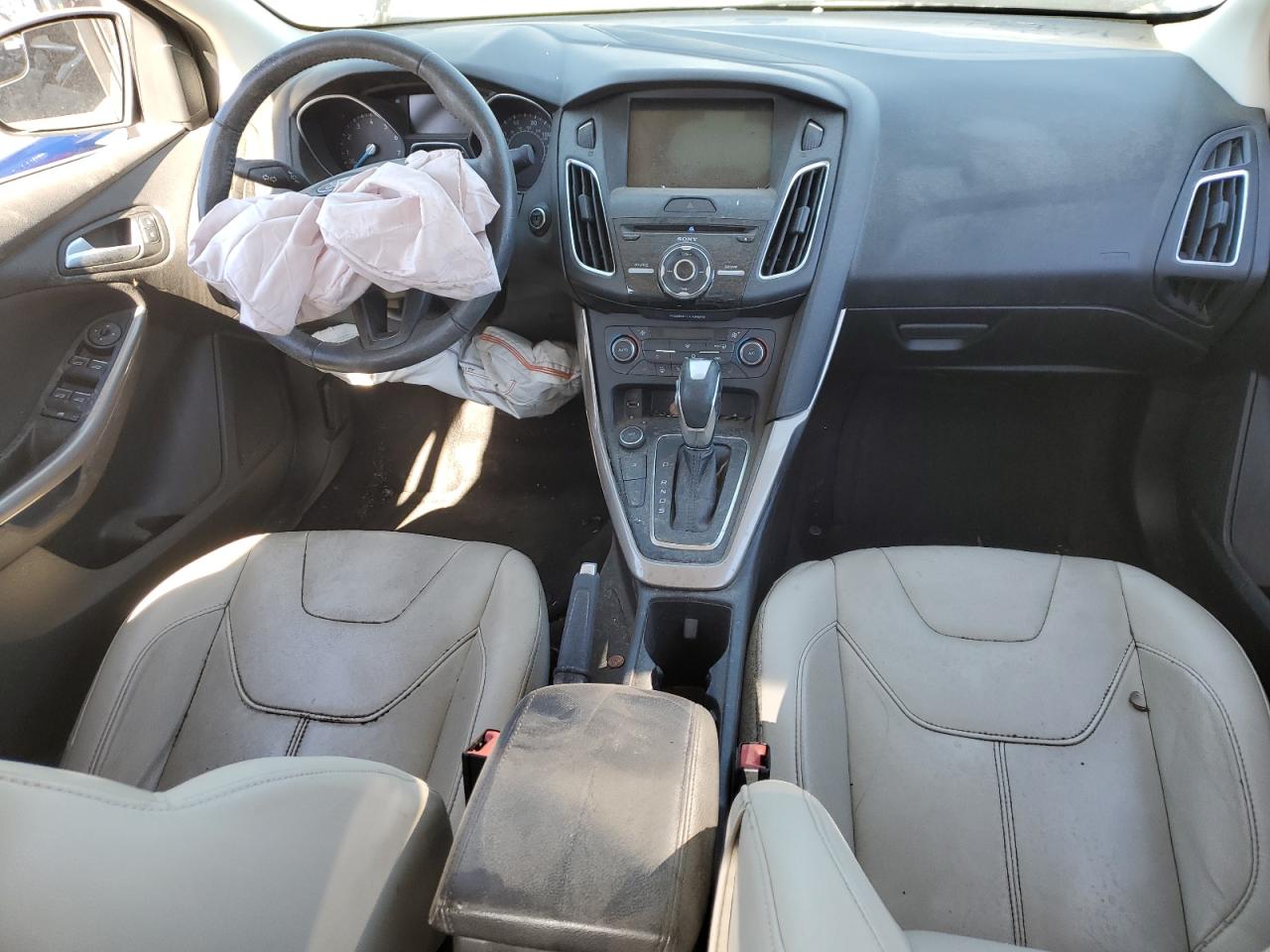 2017 Ford Focus VIN 1FADP3J27HL288078 Copart auction photo, all over damage thumbnail 8