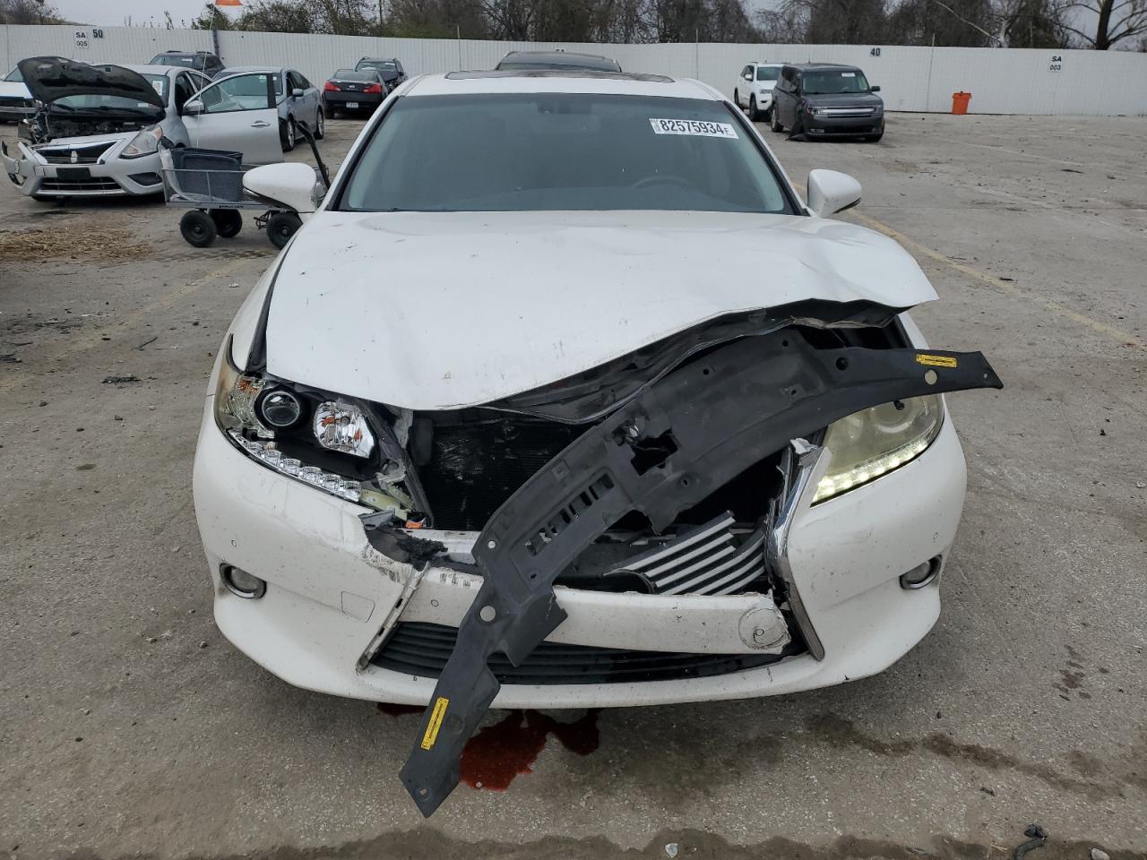 2014 Lexus ES VIN JTHBK1GGXE2102959 Copart auction photo, front end / rear end damage thumbnail 5