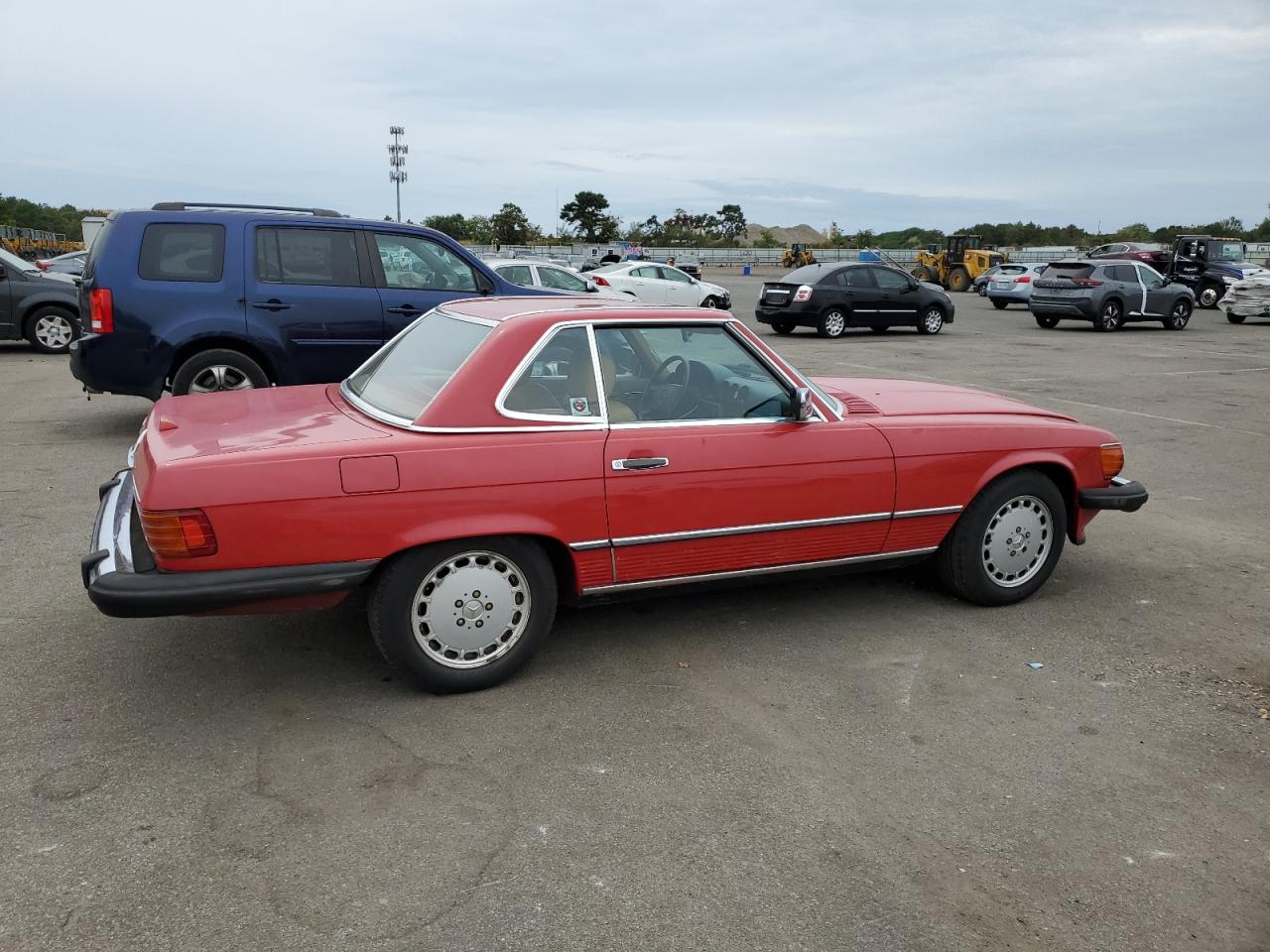 1989 Mercedes-Benz SL-klasse VIN WDBBA48D5KA103768 Copart auction photo, side / front end damage thumbnail 3