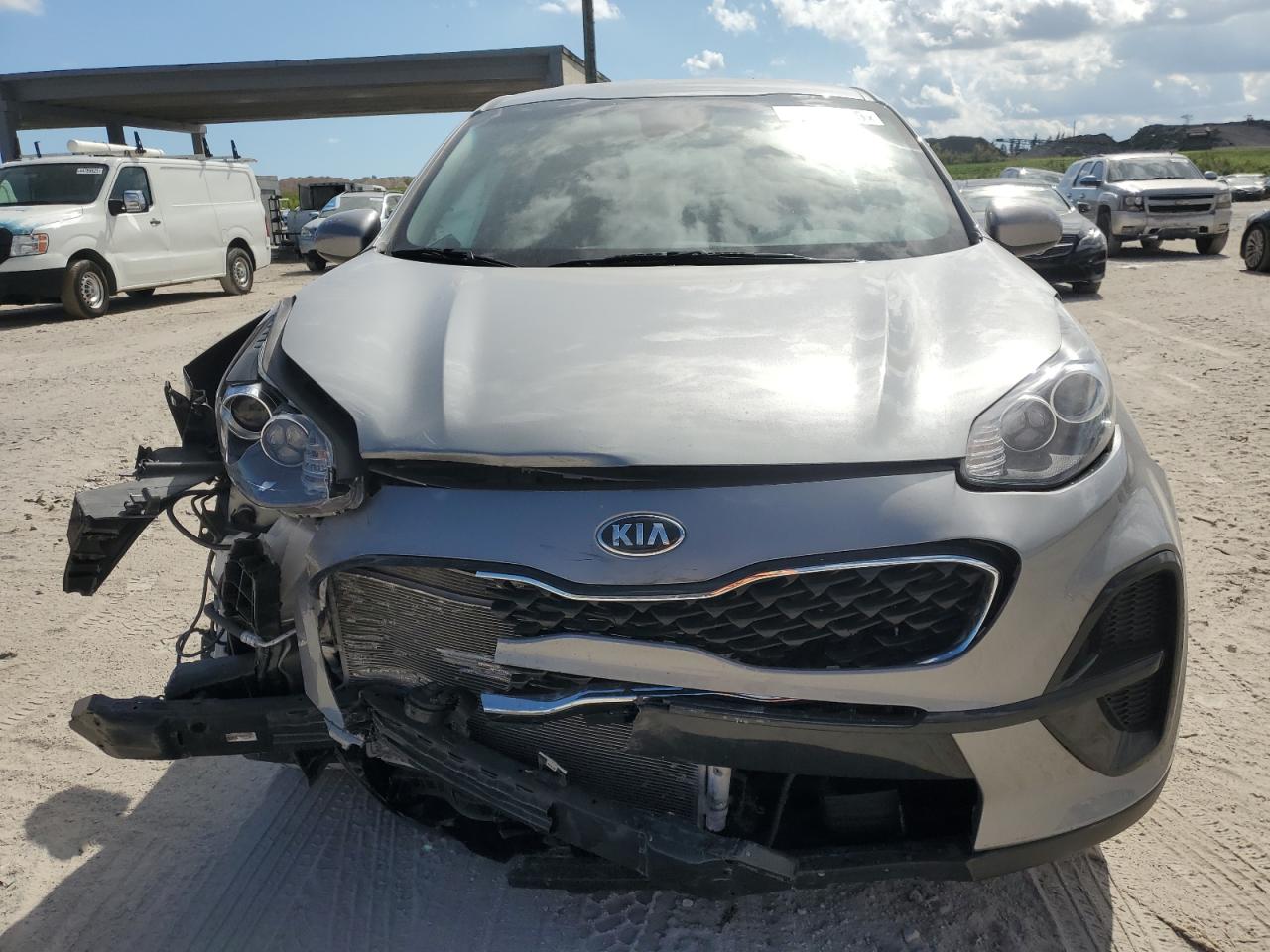 2022 KIA Sportage VIN KNDPM3AC1N7996047 Copart auction photo, front end damage thumbnail 5
