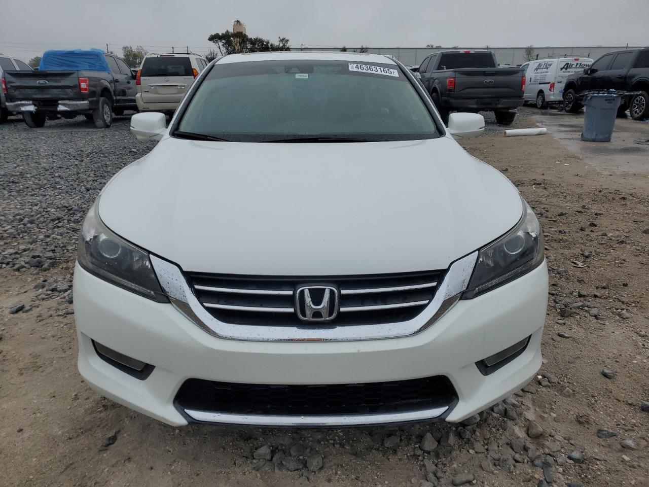 2015 Honda Accord VIN 1HGCR2F81FA048056 Copart auction photo, side / rear end damage thumbnail 5