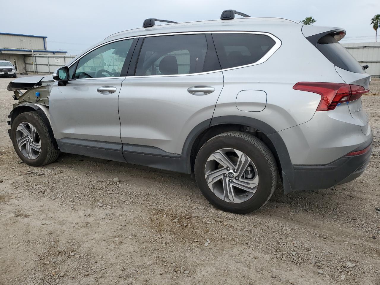 2023 Hyundai Santa Fe VIN 5NMS24AJ2PH644840 Copart auction photo, front end / minor dent/scratches damage thumbnail 2