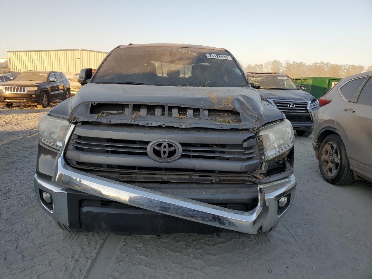 2015 Toyota Tundra VIN 5TFRY5F14FX185781 Copart auction photo, top/roof damage thumbnail 5