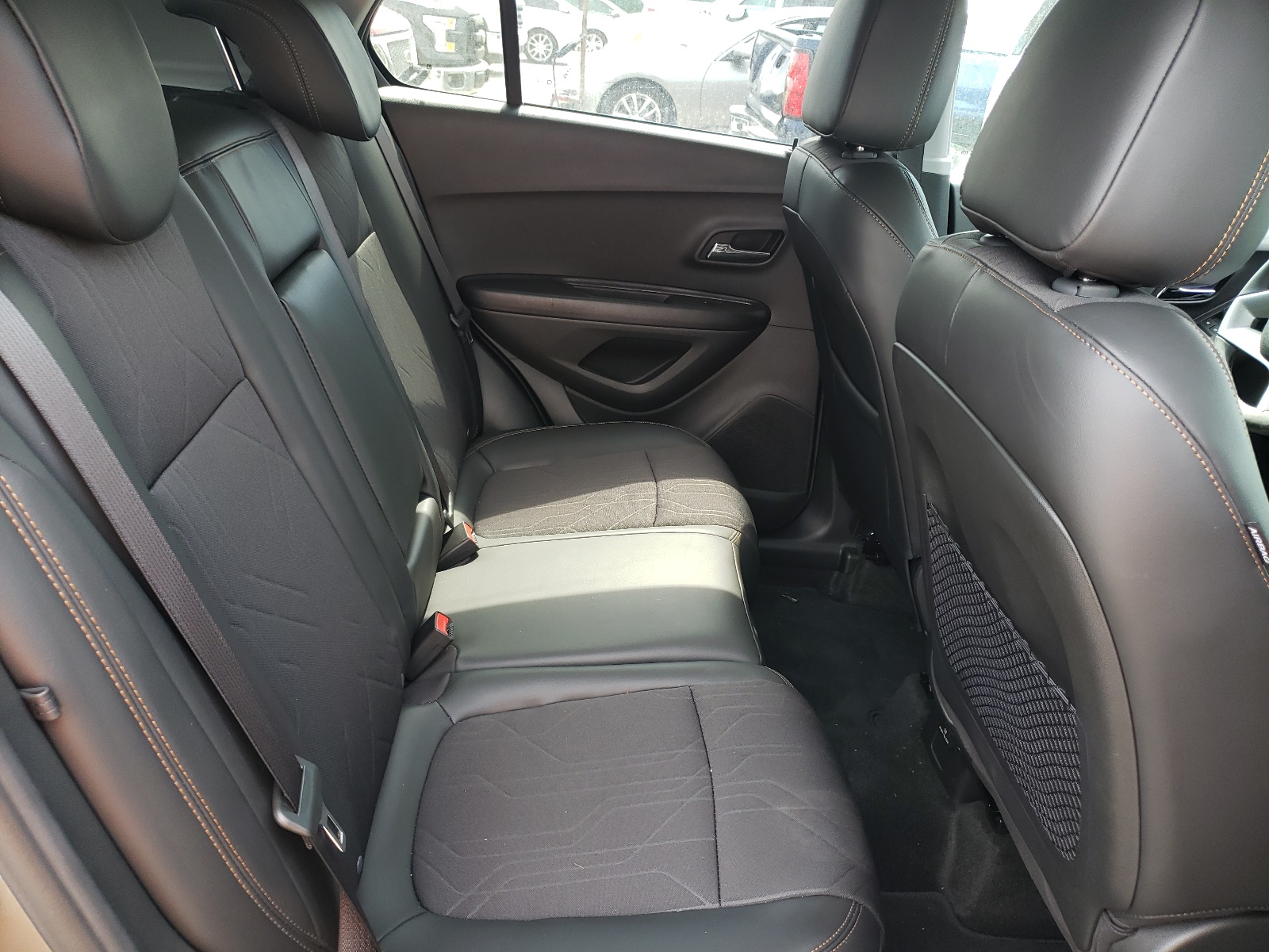 2021 Chevrolet Trax VIN KL7CJLSB9MB309600 Copart auction photo, front end / minor dent/scratches damage thumbnail 6