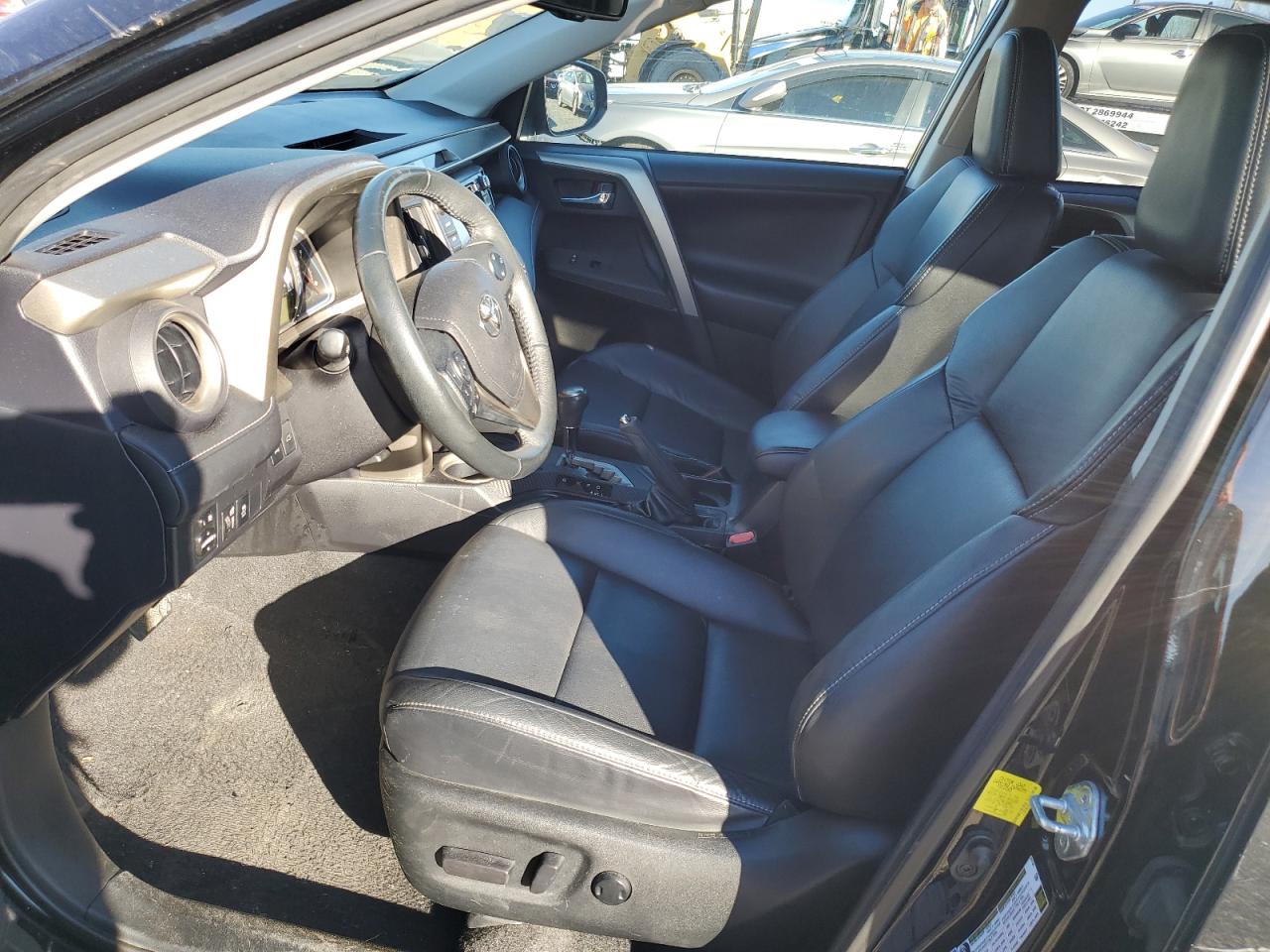 2015 Toyota RAV 4 VIN 2T3DFREV2FW330381 Copart auction photo, front end / side damage thumbnail 7