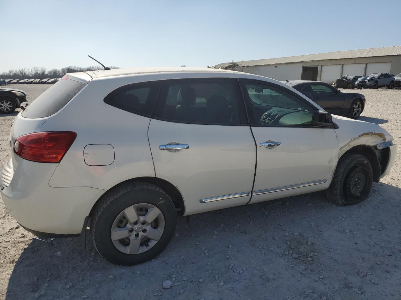 2015 Nissan Rogue VIN JN8AS5MT3FW658308 Copart auction photo, front end / minor dent/scratches damage thumbnail 3