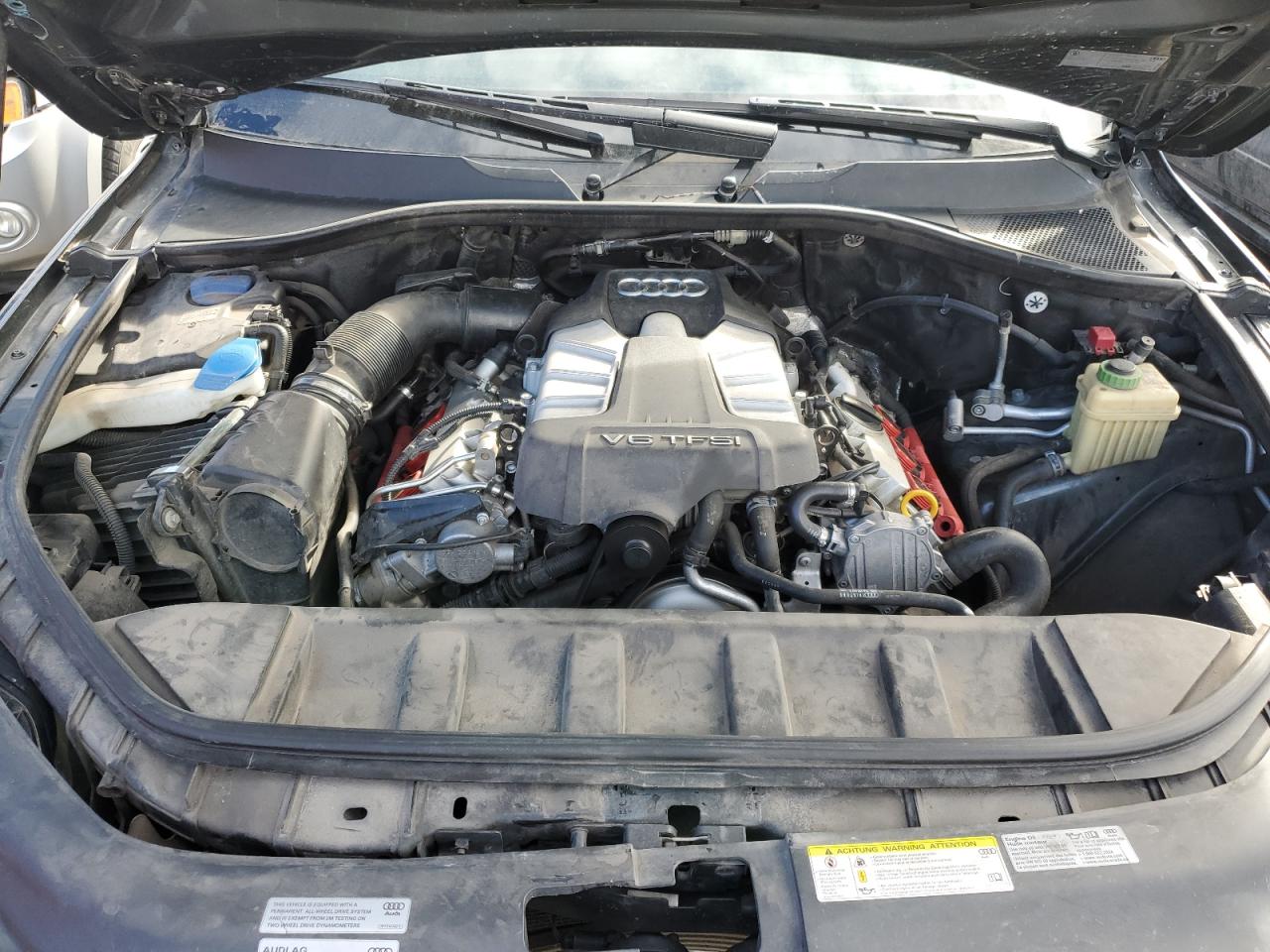 2015 Audi Q7 VIN WA1LGAFE3FD025729 Copart auction photo, front end damage thumbnail 11
