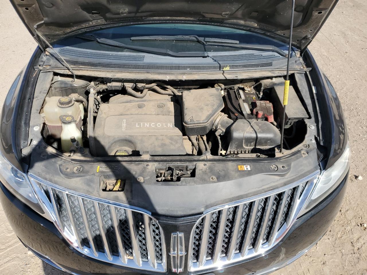 2013 Lincoln MKX VIN 2LMDJ8JK4DBL26644 Copart auction photo, normal wear / minor dent/scratches damage thumbnail 12
