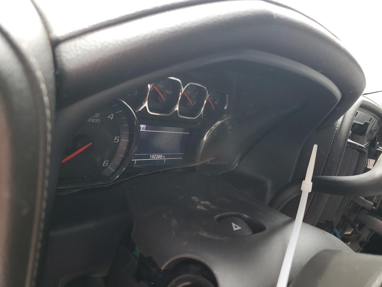 2018 Chevrolet Silverado VIN 3GCUKSEC1JG114564 Copart auction photo, biohazard/chemical damage thumbnail 9