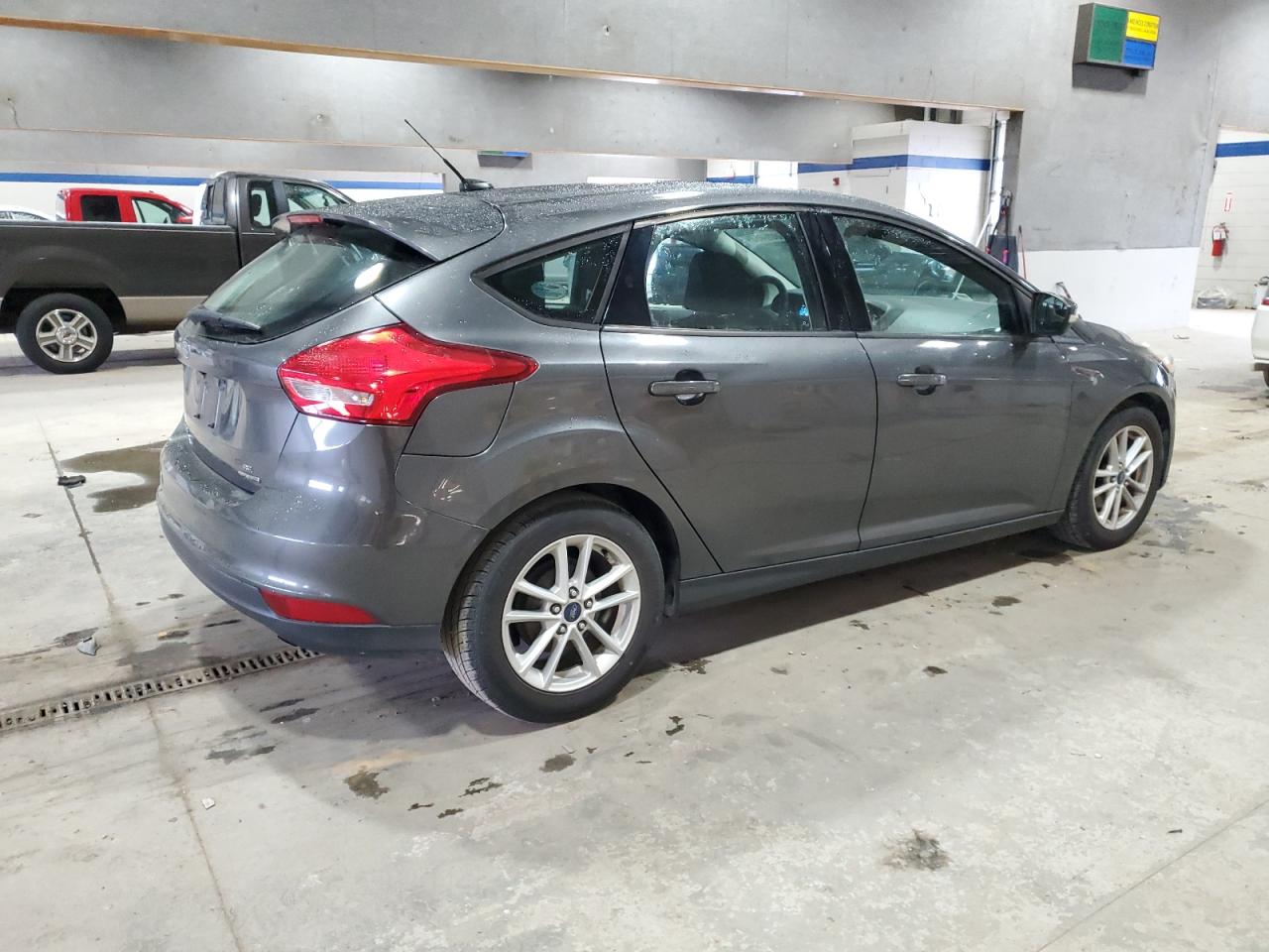 2015 Ford Focus VIN 1FADP3K29FL216083 Copart auction photo, mechanical damage thumbnail 3