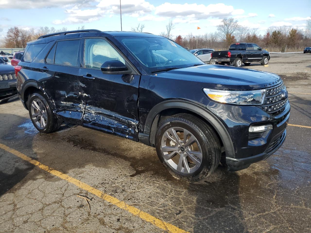 2023 Ford Explorer VIN 1FMSK8DH9PGC15827 Copart auction photo, side damage thumbnail 4