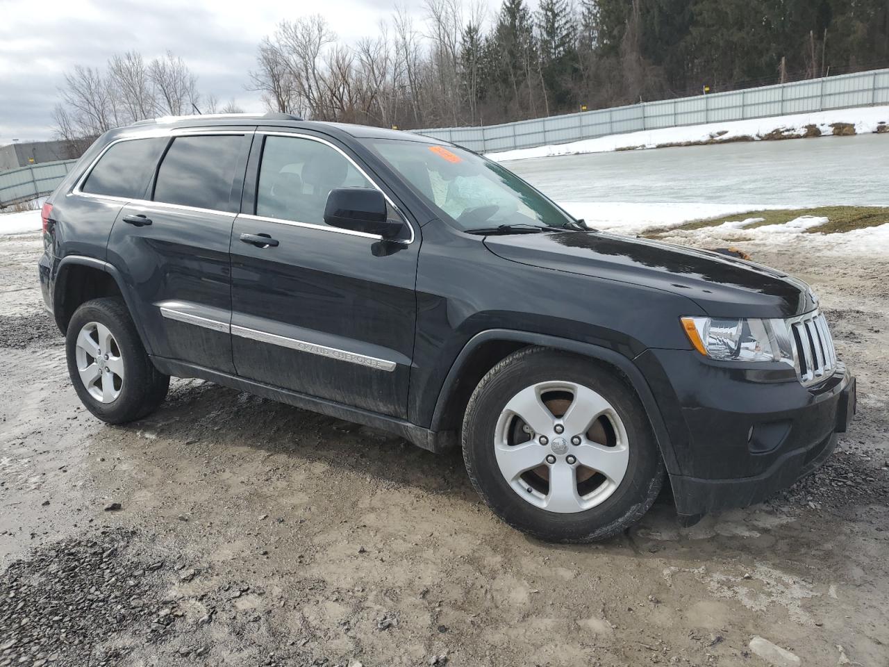 2012 Jeep Grand Cherokee VIN 1C4RJFAG2CC104995 Copart auction photo, front end / side damage thumbnail 4