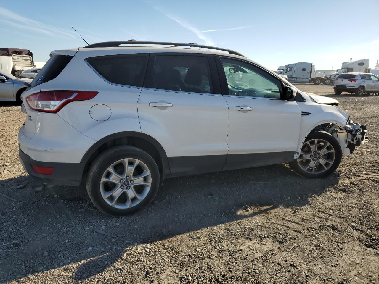 2013 Ford Escape VIN 1FMCU9HX9DUD68002 Copart auction photo, front end / rear end damage thumbnail 3