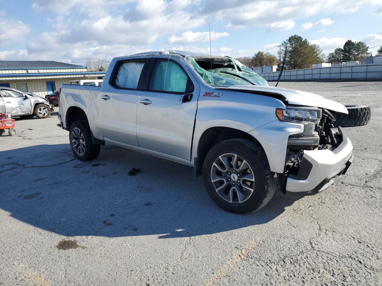 2022 Chevrolet Silverado VIN 3GCUYEED4NG153101 Copart auction photo, rollover damage thumbnail 4