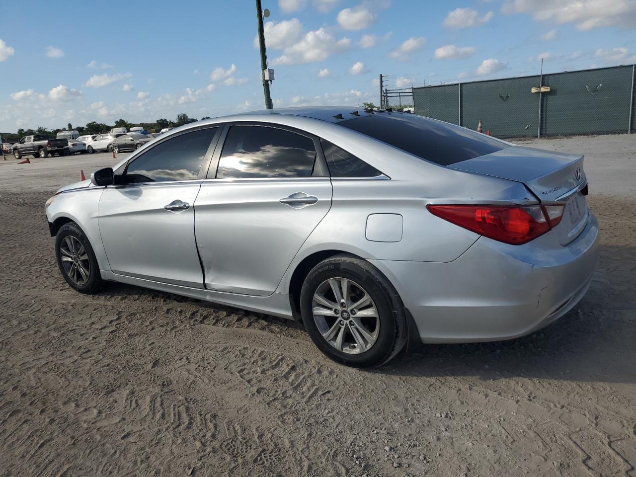 2012 Hyundai Sonata VIN 5NPEB4AC9CH461561 Copart auction photo, front end / side damage thumbnail 2