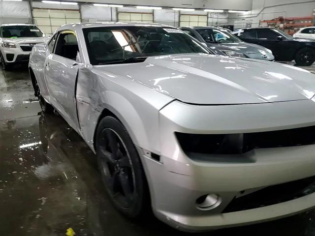2014 Chevrolet Camaro VIN 2G1FB1E35E9265905 Copart auction photo, side / front end damage thumbnail 14