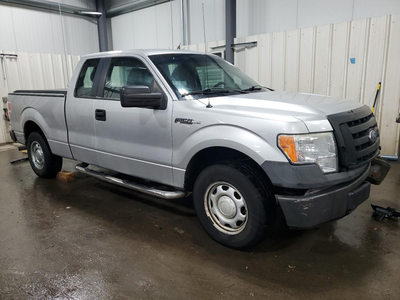 2010 Ford F-150 VIN 1FTEX1C88AFB89309 Copart auction photo, front end damage thumbnail 4