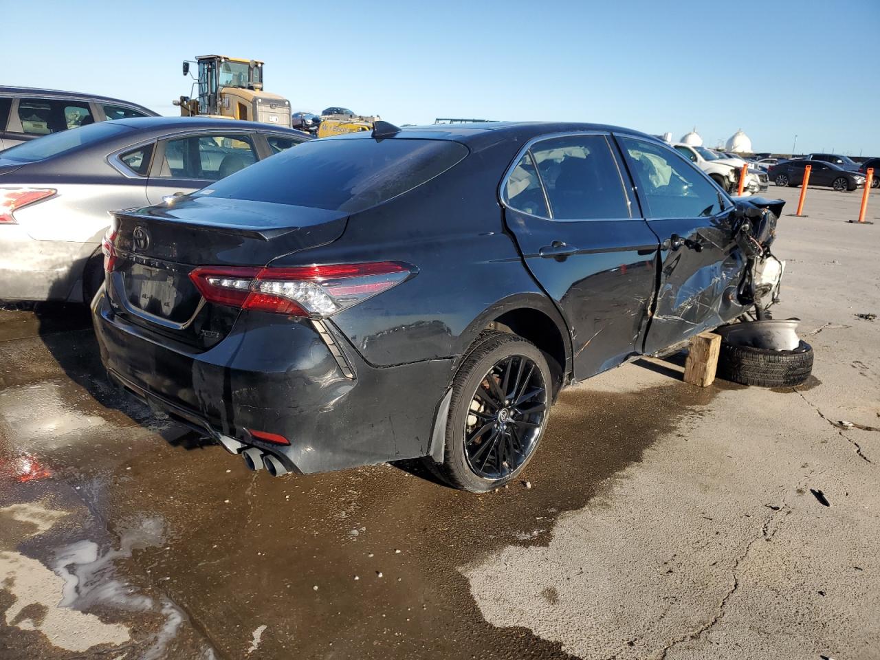 2021 Toyota Camry VIN 4T1K61AK0MU612061 Copart auction photo, front end / side damage thumbnail 3