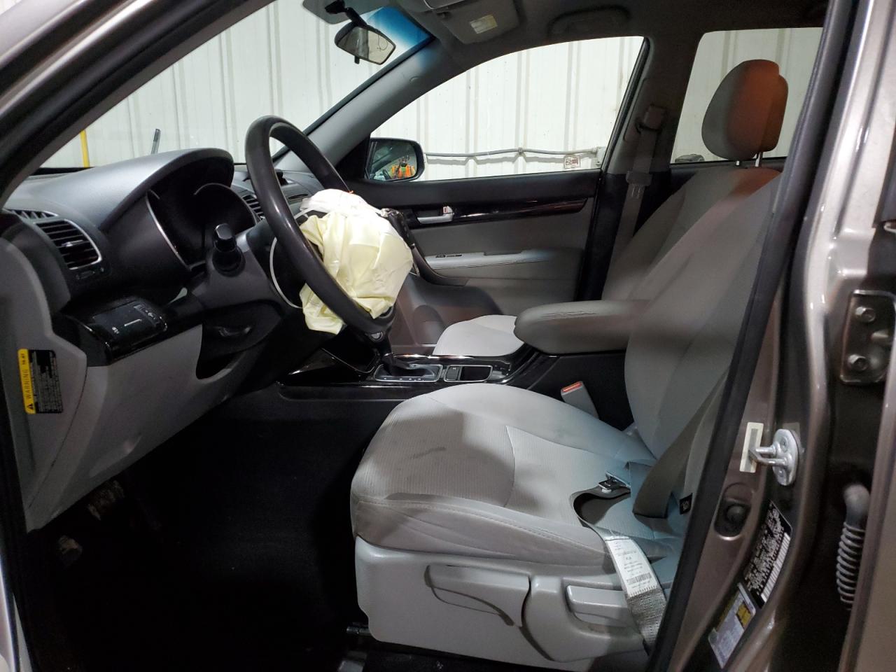 2015 KIA Sorento VIN 5XYKT3A61FG659910 Copart auction photo, front end damage thumbnail 7
