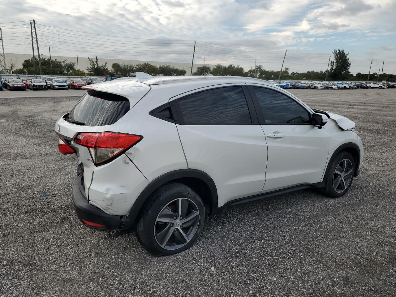 2021 Honda HR-V VIN 3CZRU5H51MM730537 Copart auction photo, front end / rear end damage thumbnail 3