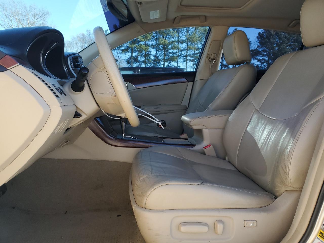 2011 Toyota Avalon VIN 4T1BK3DBXBU400882 Copart auction photo, rear end / minor dent/scratches damage thumbnail 7