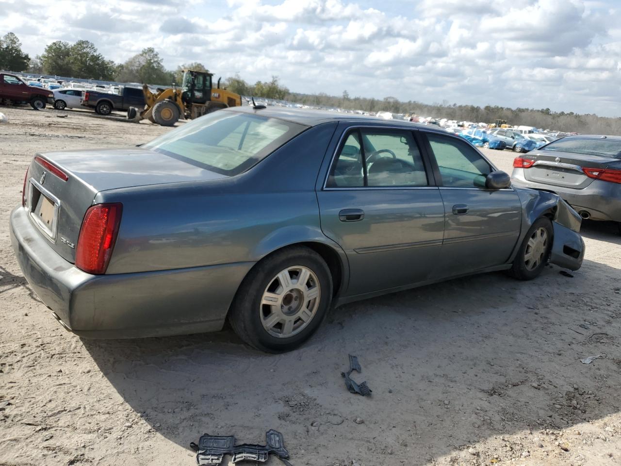 2005 Cadillac De Ville VIN 1G6KD54Y25U105040 Copart auction photo, front end damage thumbnail 3