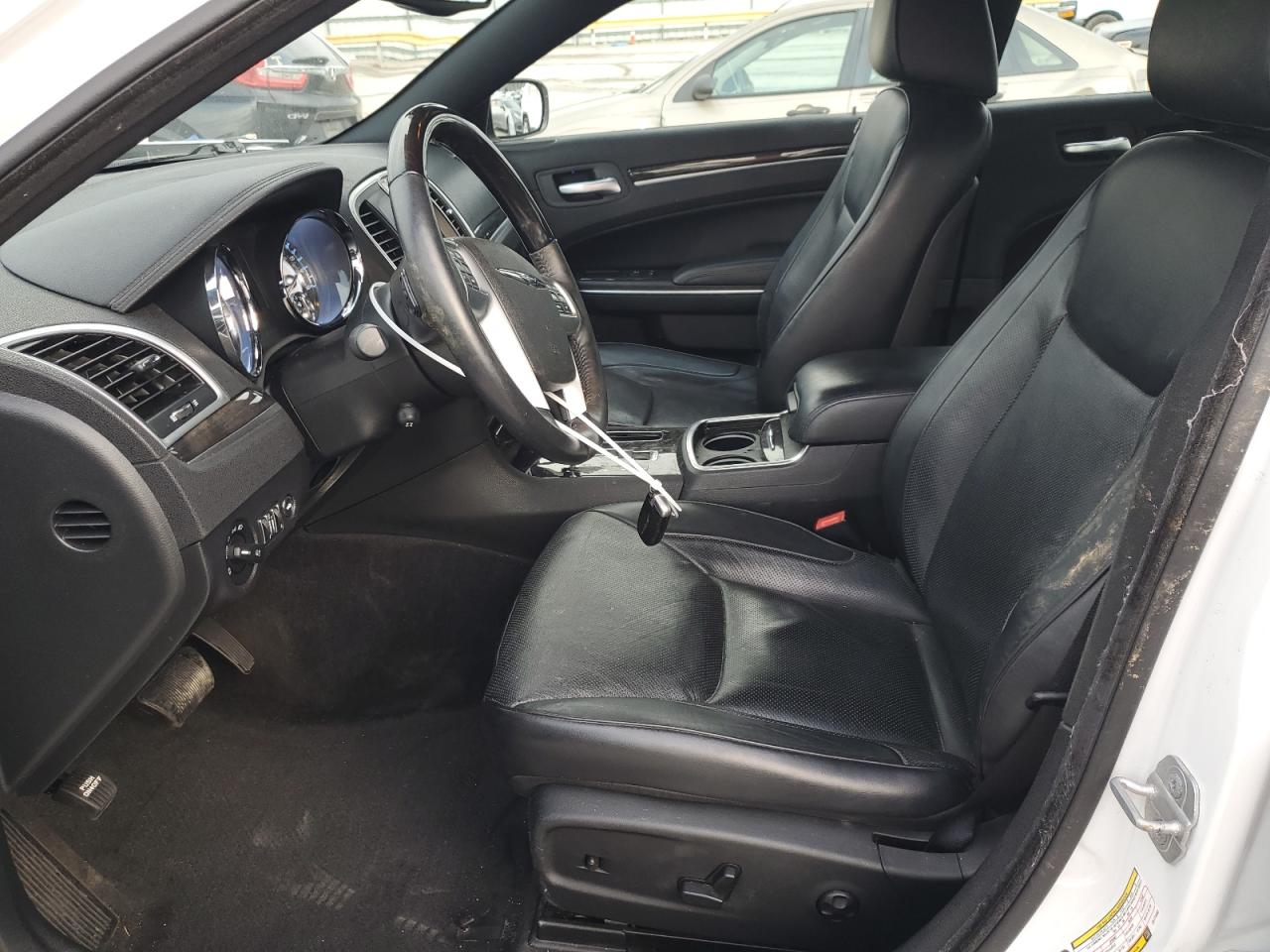 2012 Chrysler 300 VIN 2C3CCAET8CH174433 Copart auction photo, front end / rear end damage thumbnail 7