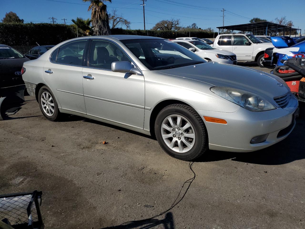2004 Lexus ES VIN JTHBA30G445044434 Copart auction photo, rear end damage thumbnail 4