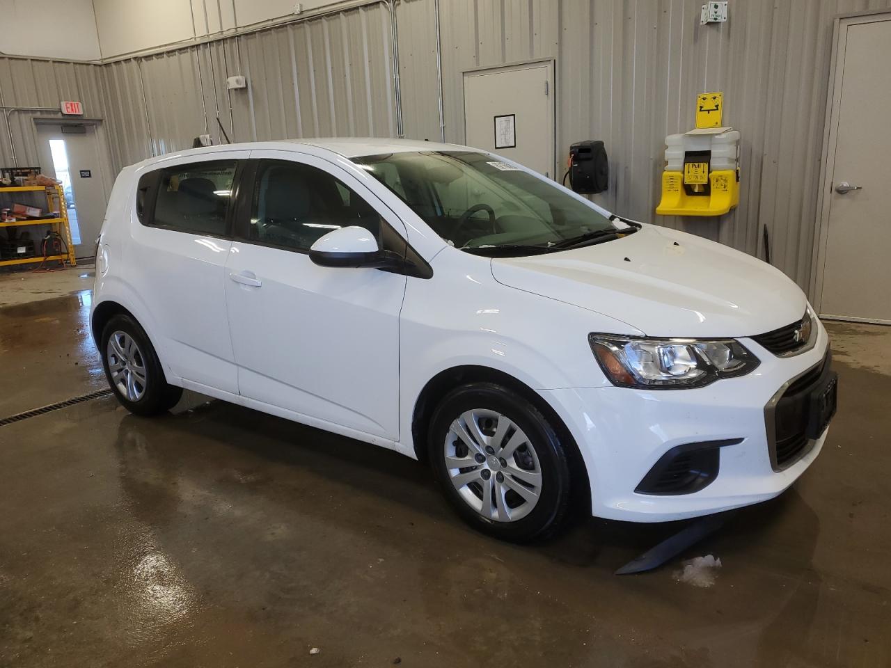 2019 Chevrolet Sonic VIN 1G1JG6SBXK4116229 Copart auction photo, normal wear damage thumbnail 4