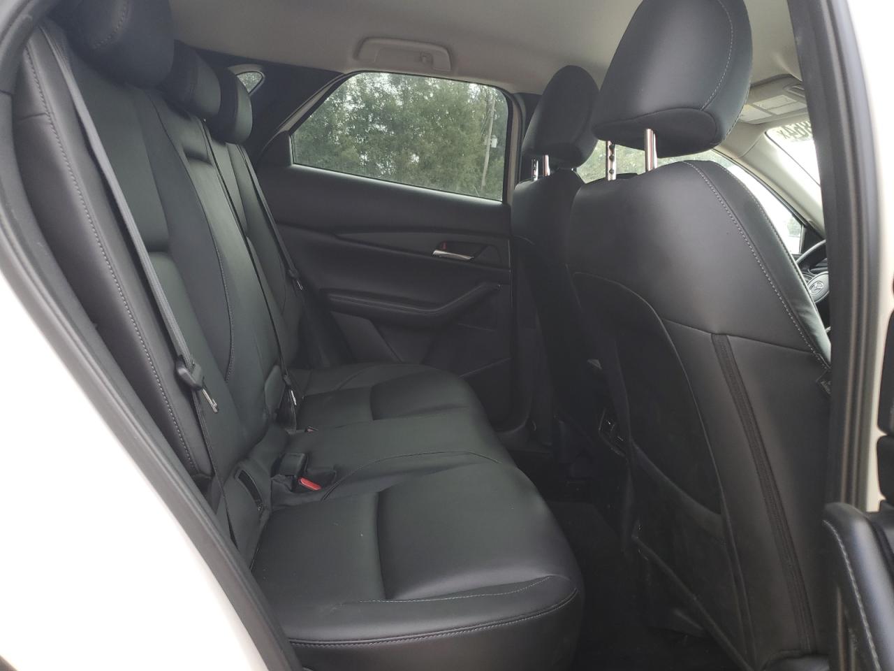 2022 Mazda CX-30 VIN 3MVDMBBL7NM429079 Copart auction photo, water/flood damage thumbnail 11