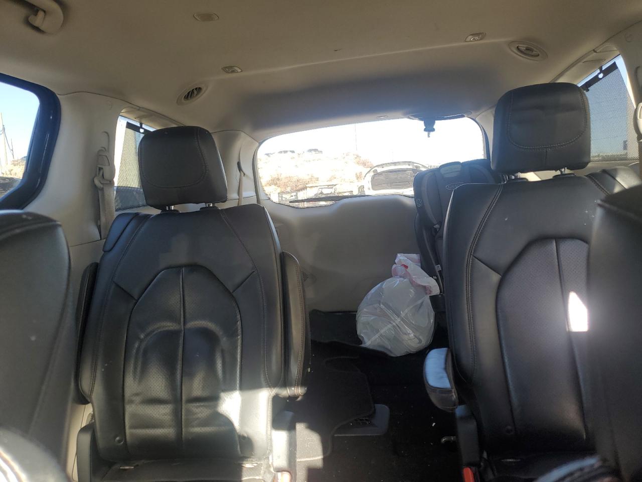 2017 Chrysler Pacifica VIN 2C4RC1EG1HR652959 Copart auction photo, front end damage thumbnail 10