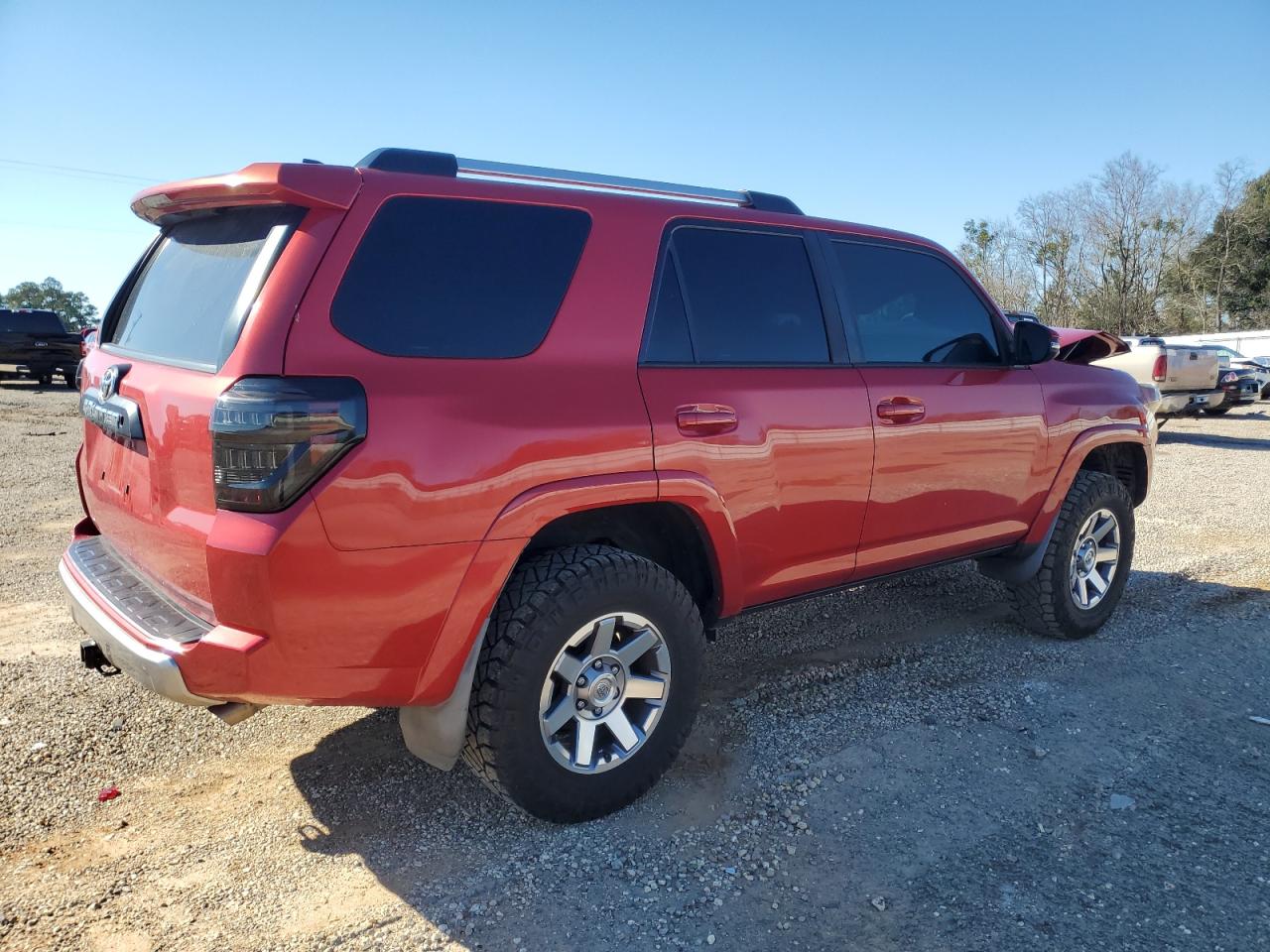 2016 Toyota 4Runner VIN JTEBU5JR2G5344123 Copart auction photo, front end damage thumbnail 3