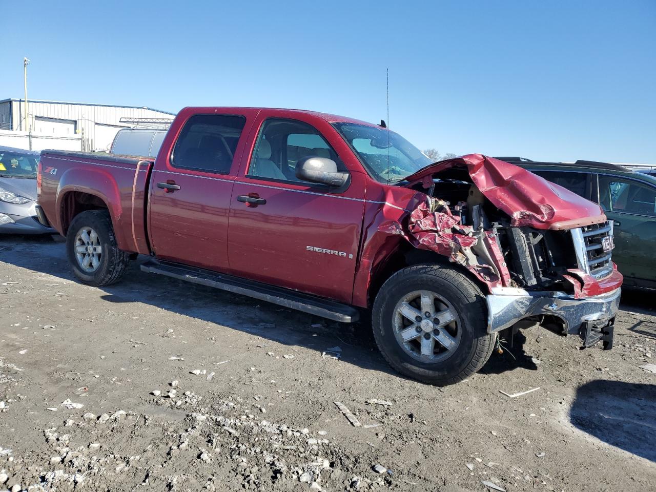 2007 GMC Sierra VIN 2GTEK13M371625740 Copart auction photo, front end / side damage thumbnail 4