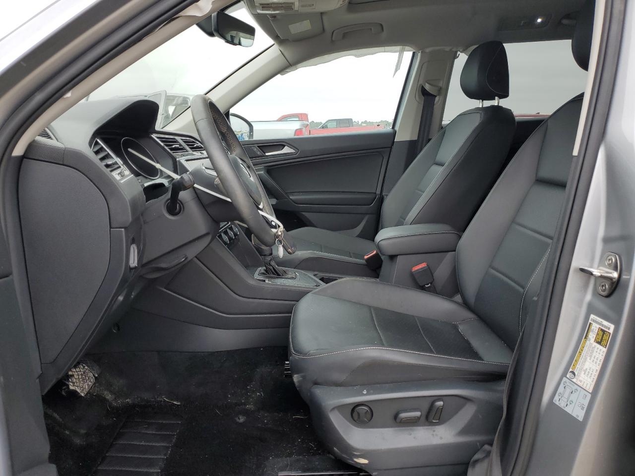 2021 Volkswagen Tiguan VIN 3VV3B7AX2MM087979 Copart auction photo, side / rear end damage thumbnail 7