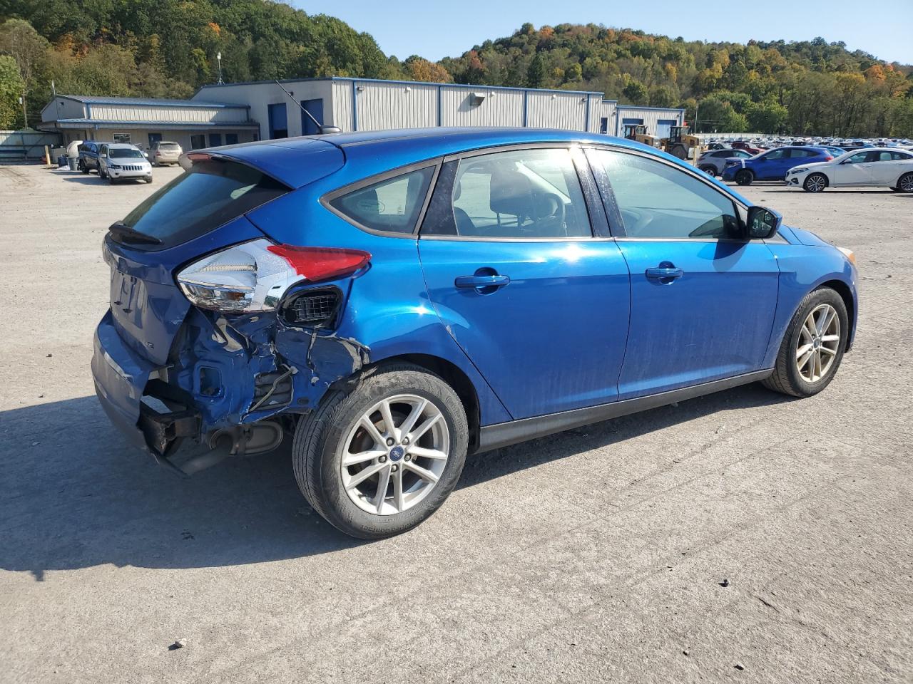 2018 Ford Focus VIN 1FADP3K25JL315556 Copart auction photo, rear end / front end damage thumbnail 3