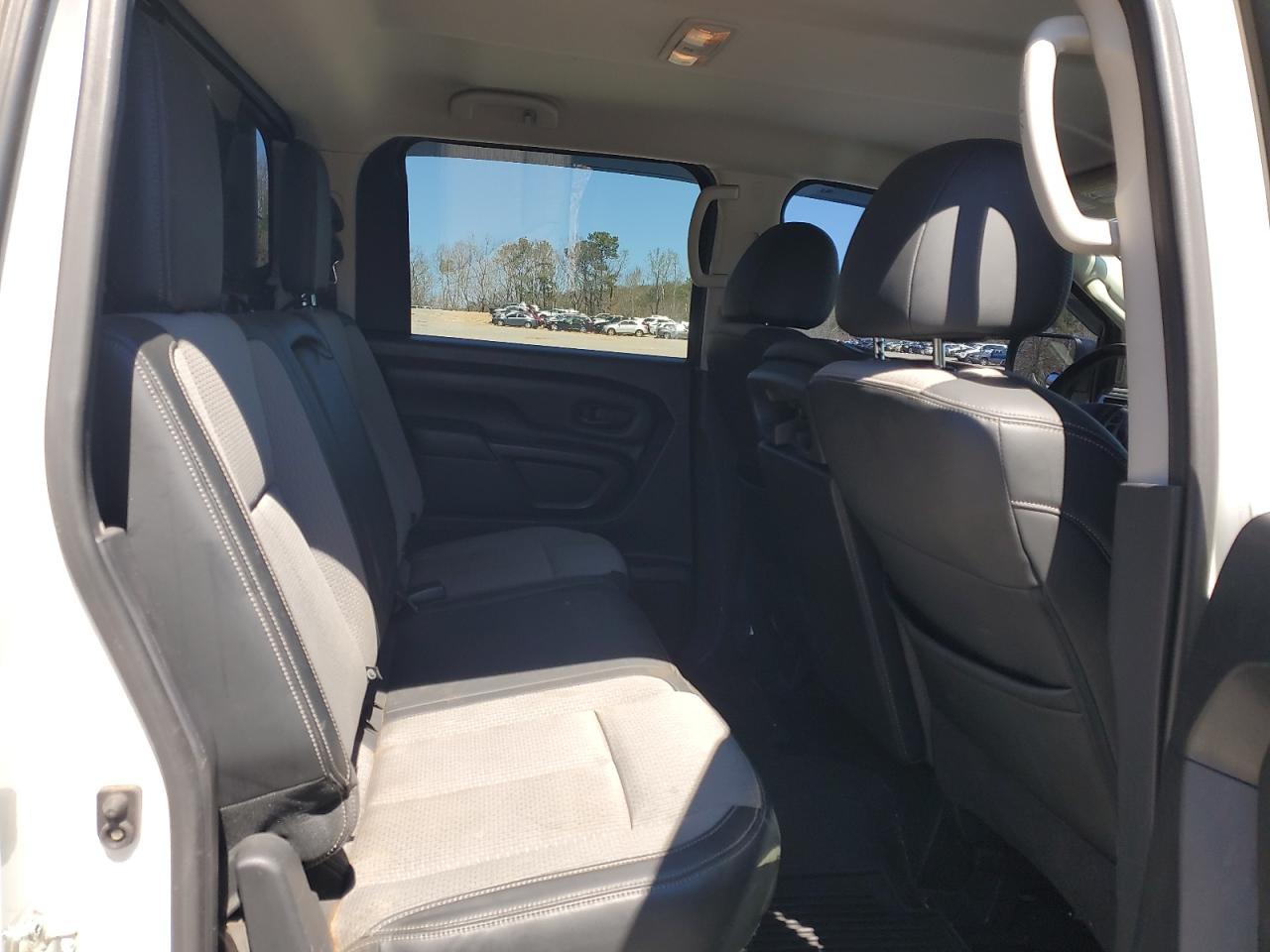 2017 Nissan Titan VIN 1N6AA1EJ0HN569810 Copart auction photo, front end / mechanical damage thumbnail 10