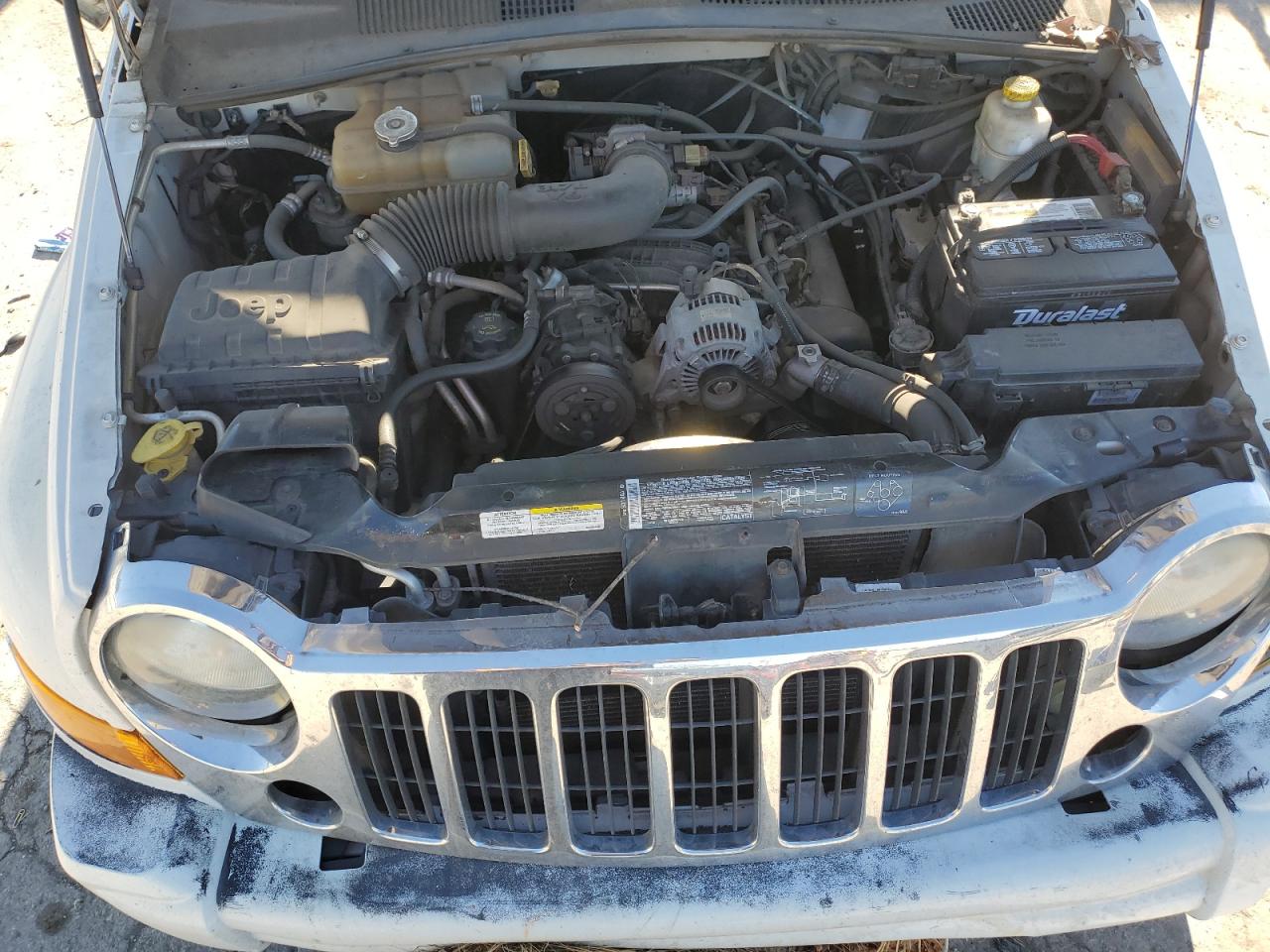 2005 Jeep Liberty (North America) VIN 1J4GL58K55W726654 Copart auction photo, front end / undercarriage damage thumbnail 12