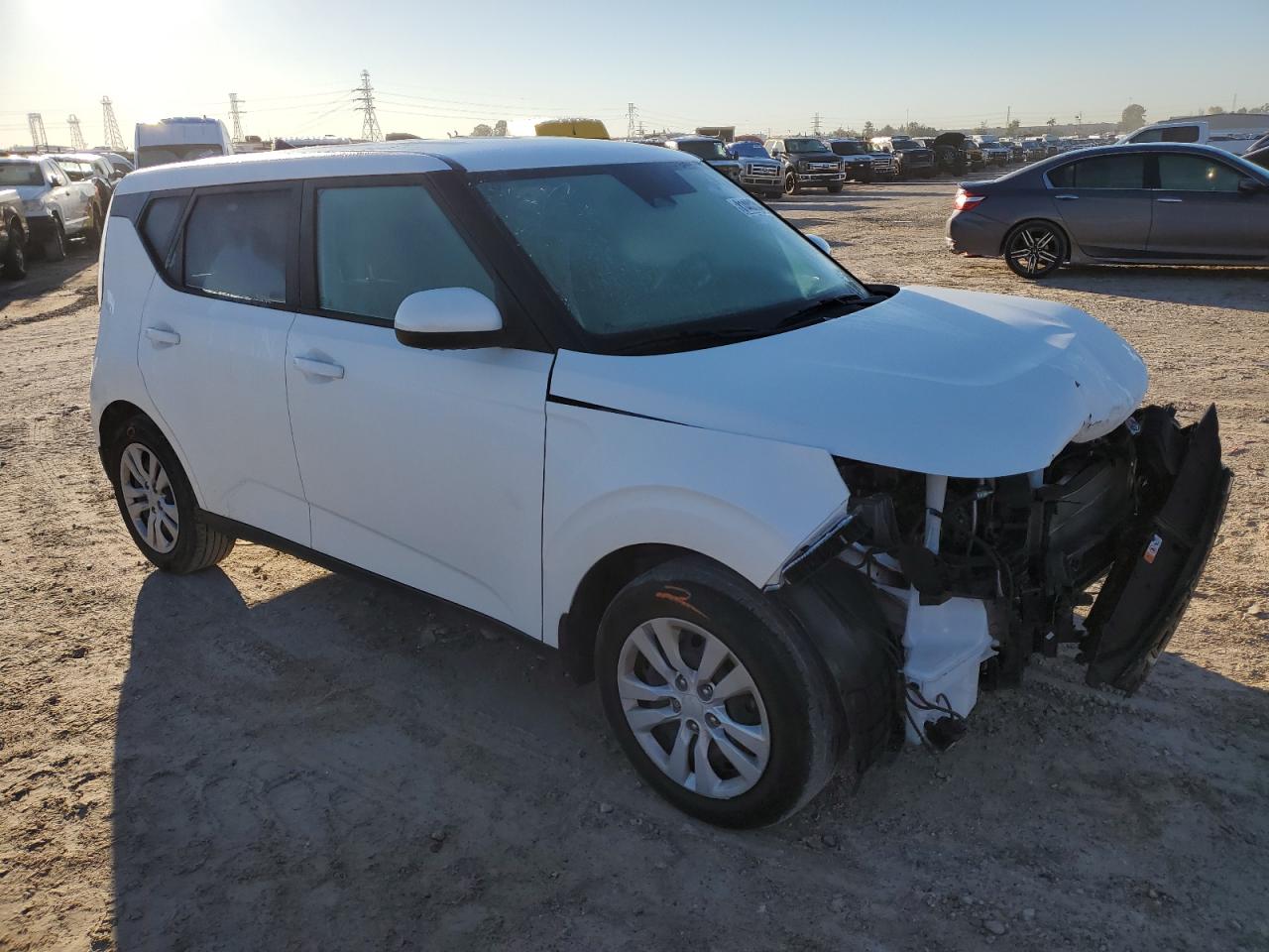 2023 KIA Soul VIN KNDJ23AU4P7866576 Copart auction photo, front end damage thumbnail 4