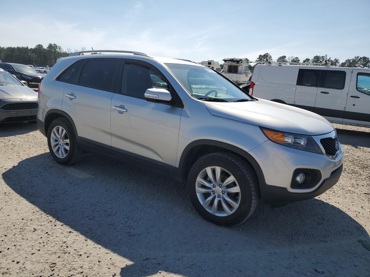 2011 KIA Sorento VIN 5XYKU3A12BG147004 Copart auction photo, side damage thumbnail 4